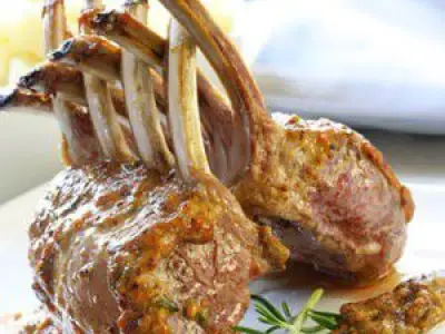 Recette Carré d'agneau rôti