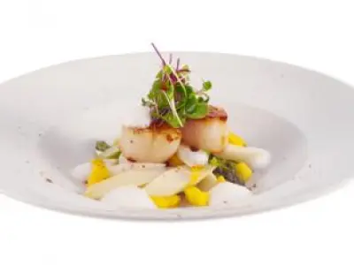 Recette Coquilles Saint-Jacques au cresson en papillotes