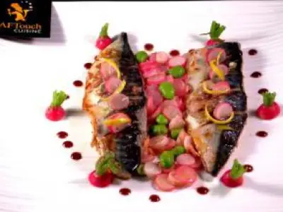 Recette Filets de maquereau de ligne poêlés et radis roses