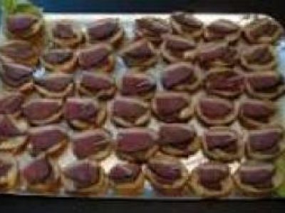 Recette Magret de canard fumé sur toast.