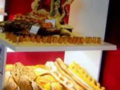 Recette Pudding au pain et noisettes grillées