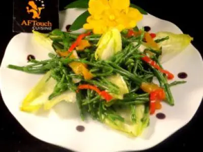 Recette Salade de salicornes endives et poivrons confits