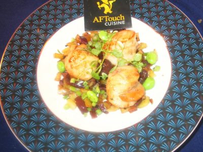 Recette St jacques rôties miettes rattes  olives violettes