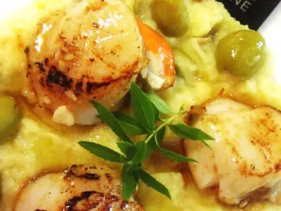 Recette St jacques rôties sur purée de panais aillée