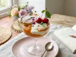 Fromage blanc au caramel et abricots, légère et parfumée