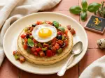 Photo recette Crumpet fondue de Provence œuf de caille chorizo de Bellota
