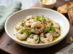 Photo recette Les crevettes grises sautillantes a la charentaise