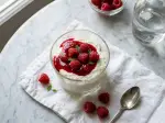 Photo recette Mousse de fromage blanc au coulis de framboises