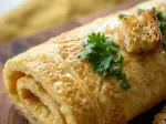 Omelette roulée, savoureuse et dorée