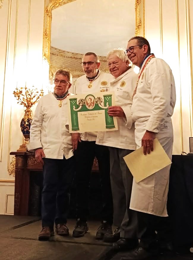 Patrick Asfaux honoré par la Médaille d'Or de l'Académie Culinaire de France