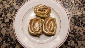 Roulé de courgettes à la truite fumée