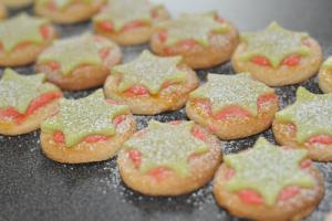 Sablés crème au beurre et pâte d'amande