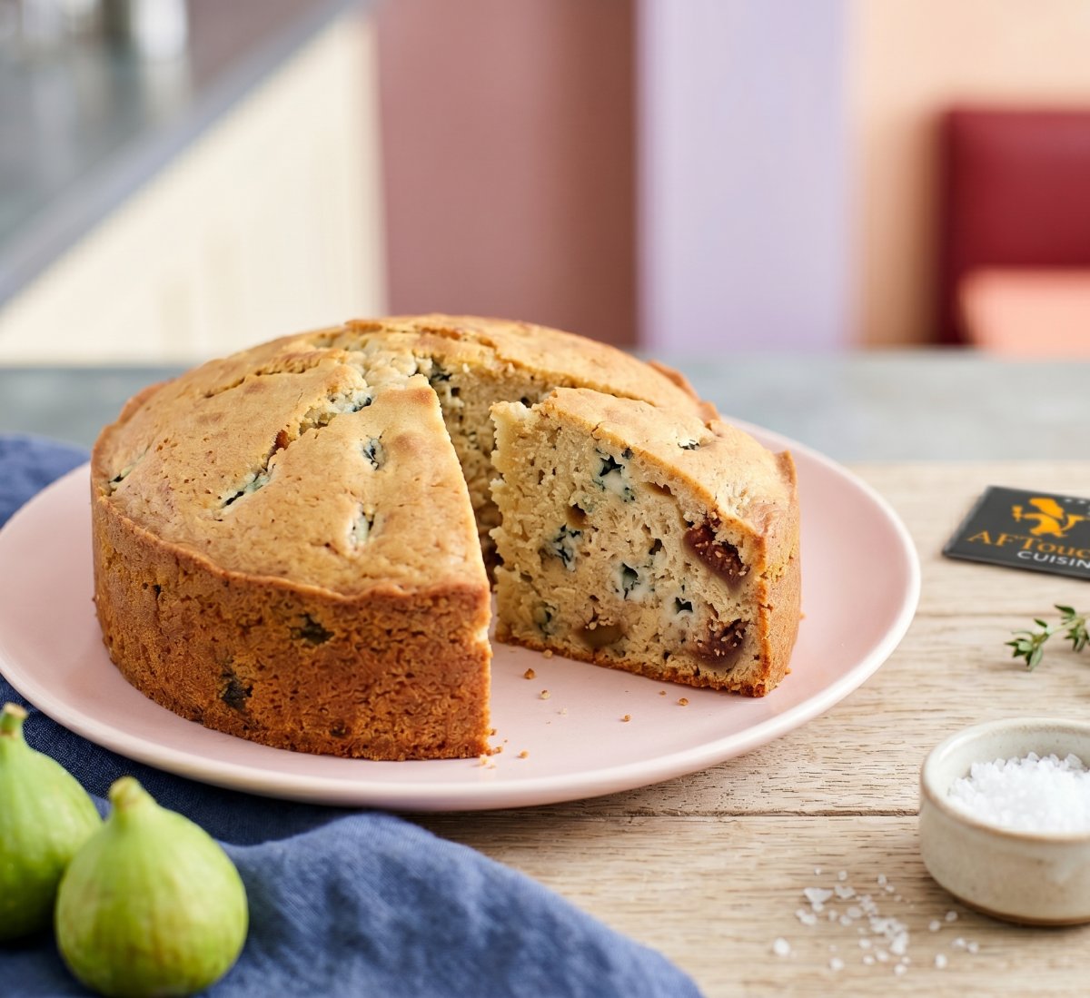 Cake châtaigne, roquefort et figues