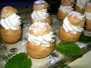 Choux crème fouettée à la menthe fraîche